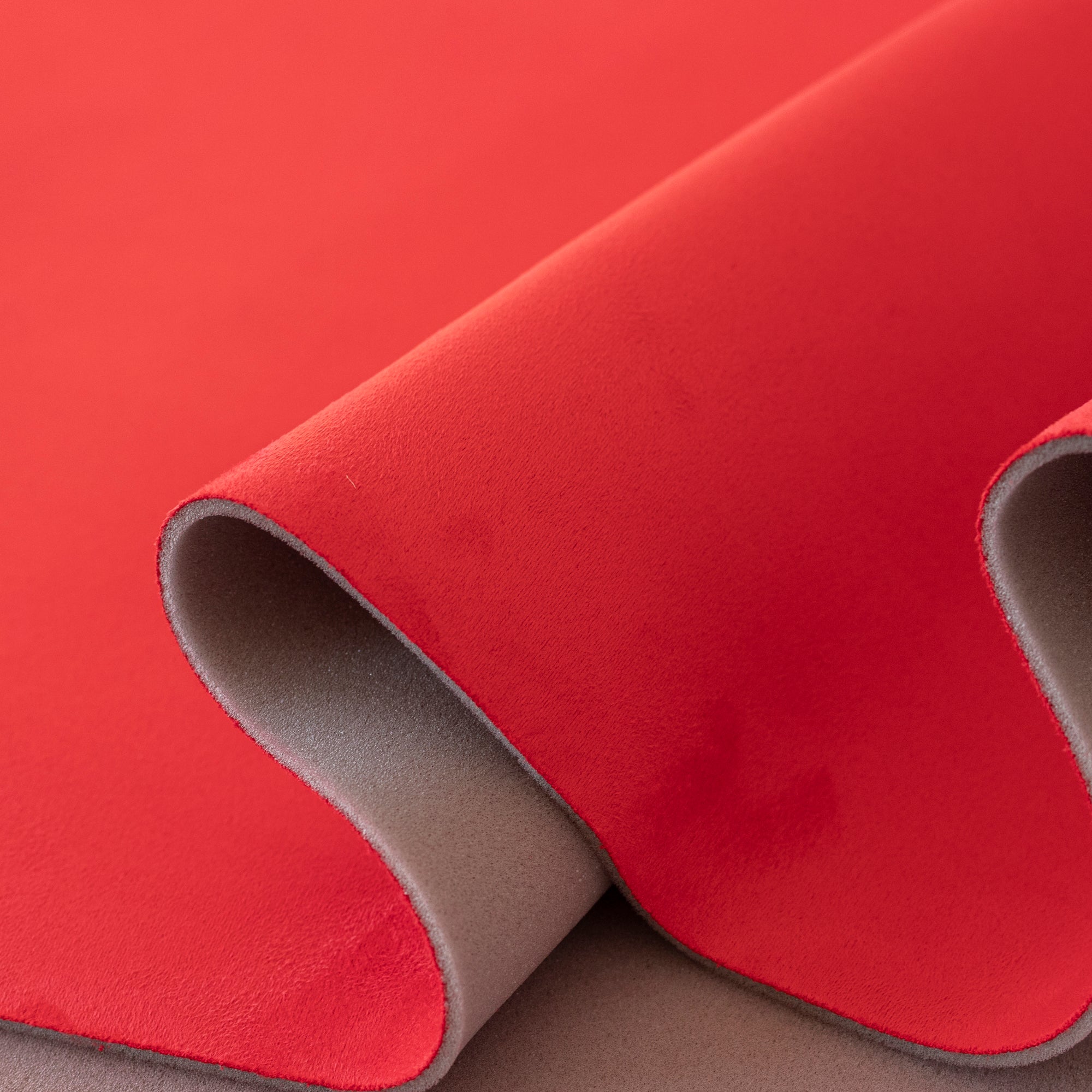 Material Auto Tip Alcantara Rosu