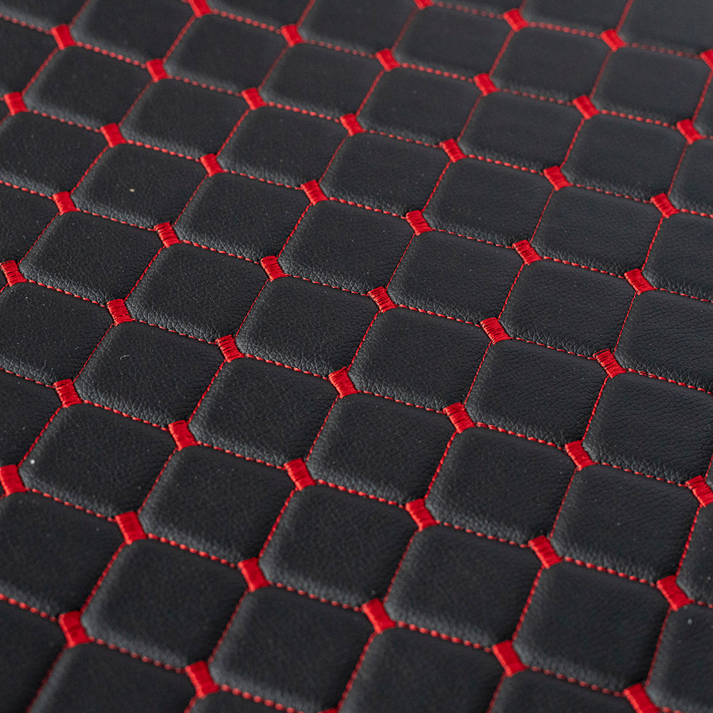 Piele Ecologica Auto neagra cu patrate si cusatura rosie cu Burete 4 mm