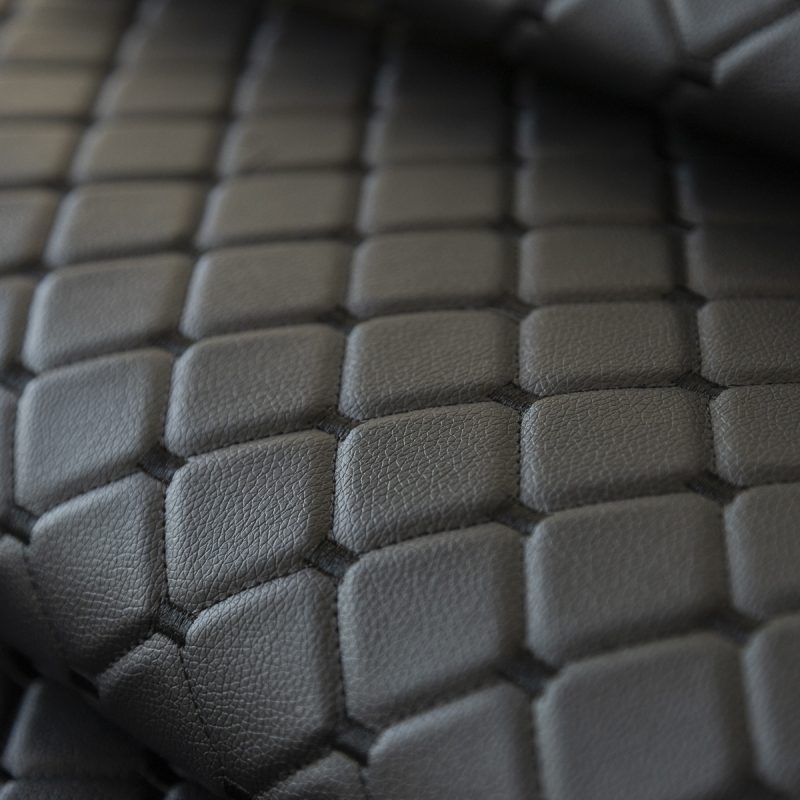 Piele Ecologica Auto Neagra cu Cusatura Neagra - Buretata 4 mm